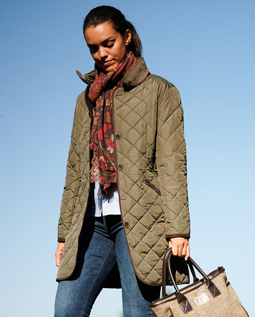 Steppmantel ''Gabby'' mit Tweed Besatz in oliv