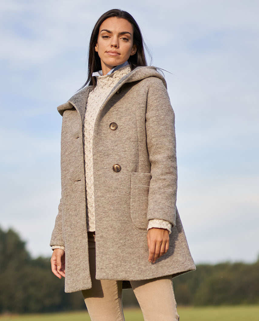 Walkmantel '' Sally'' mit Kapuze in taupe