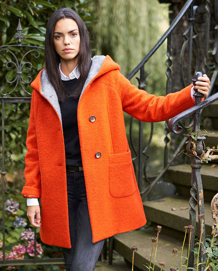 Walkmantel '' Sally'' mit Kapuze in orange