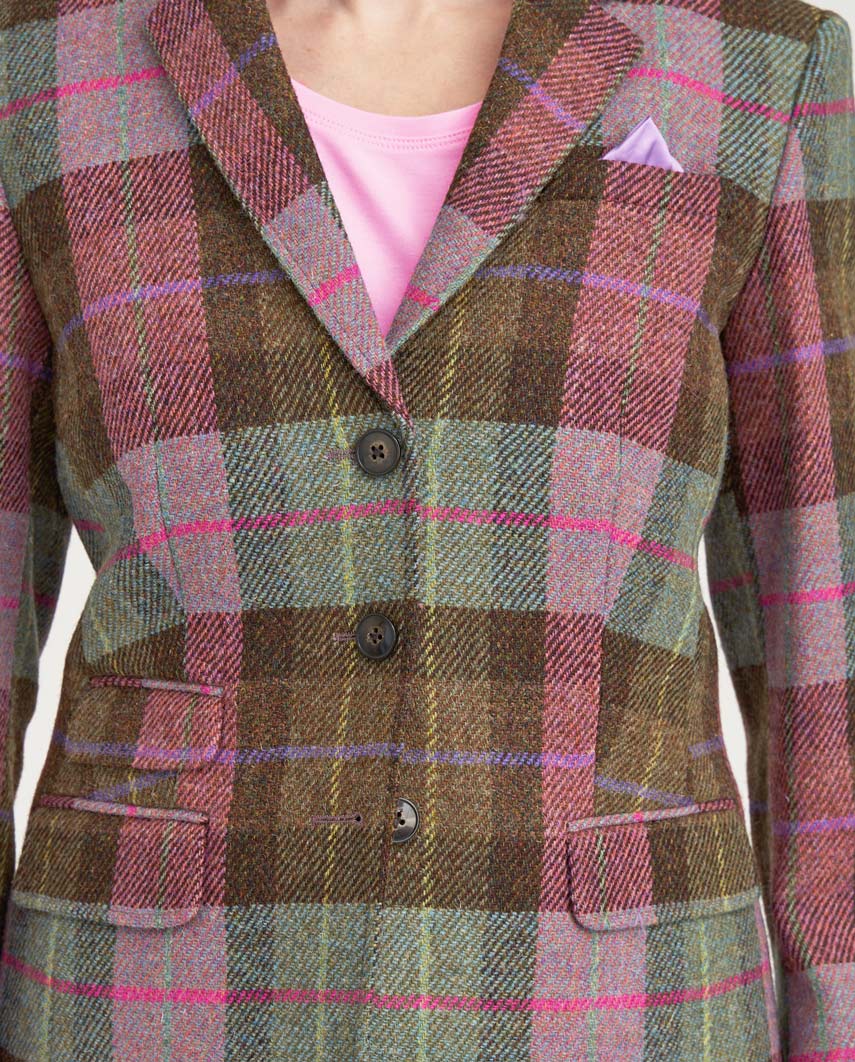 Harris Tweed Blazer ''Carola'' in Tartan Check