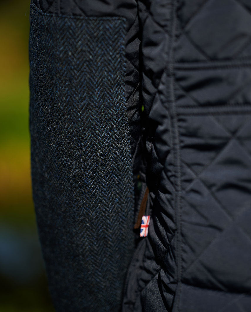 Herren Steppjacke ''Boston'' in navy mit Harris Tweed Applikationen