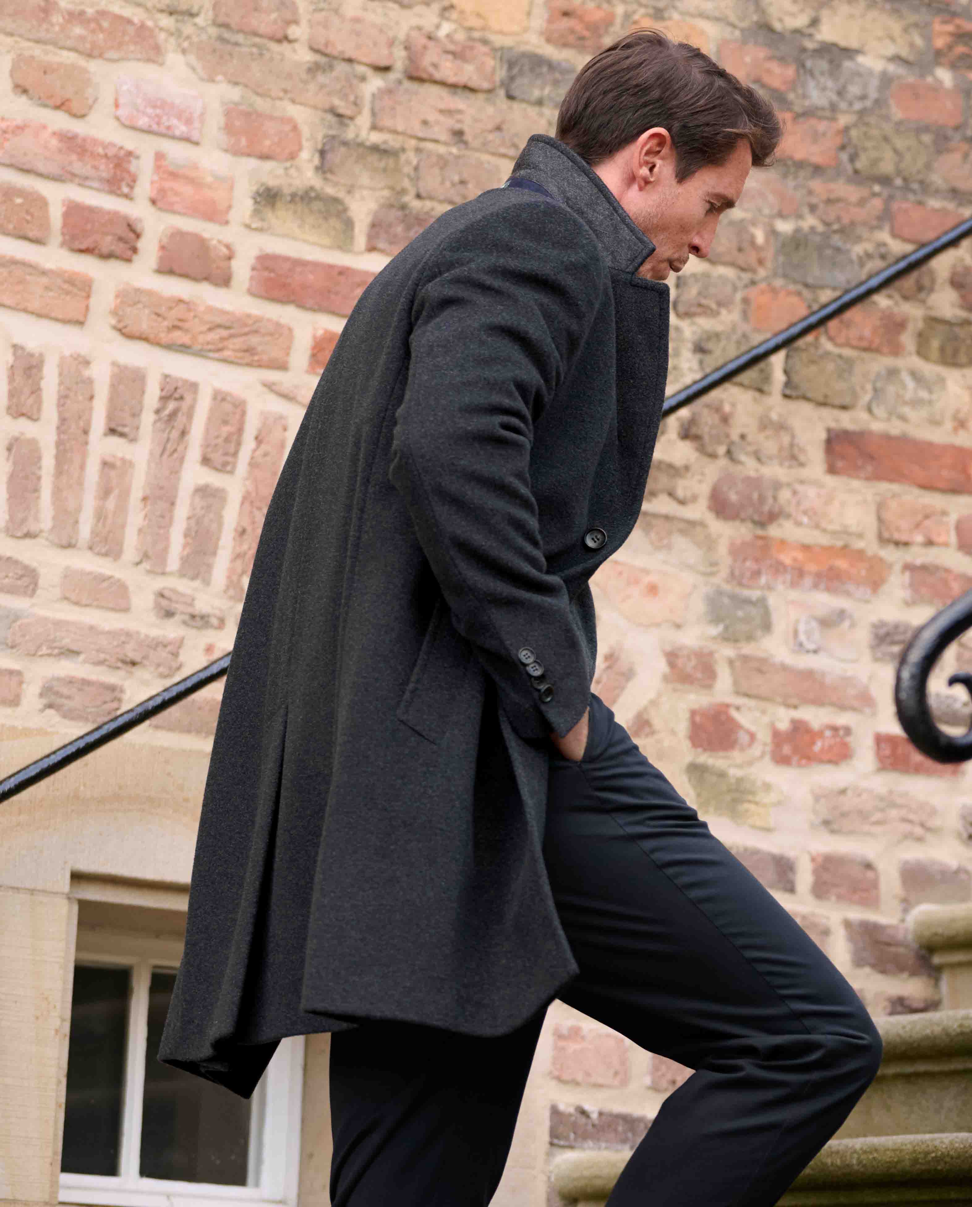 Herrenmantel ''Howard'' in anthrazit aus Woll-Kaschmirmix