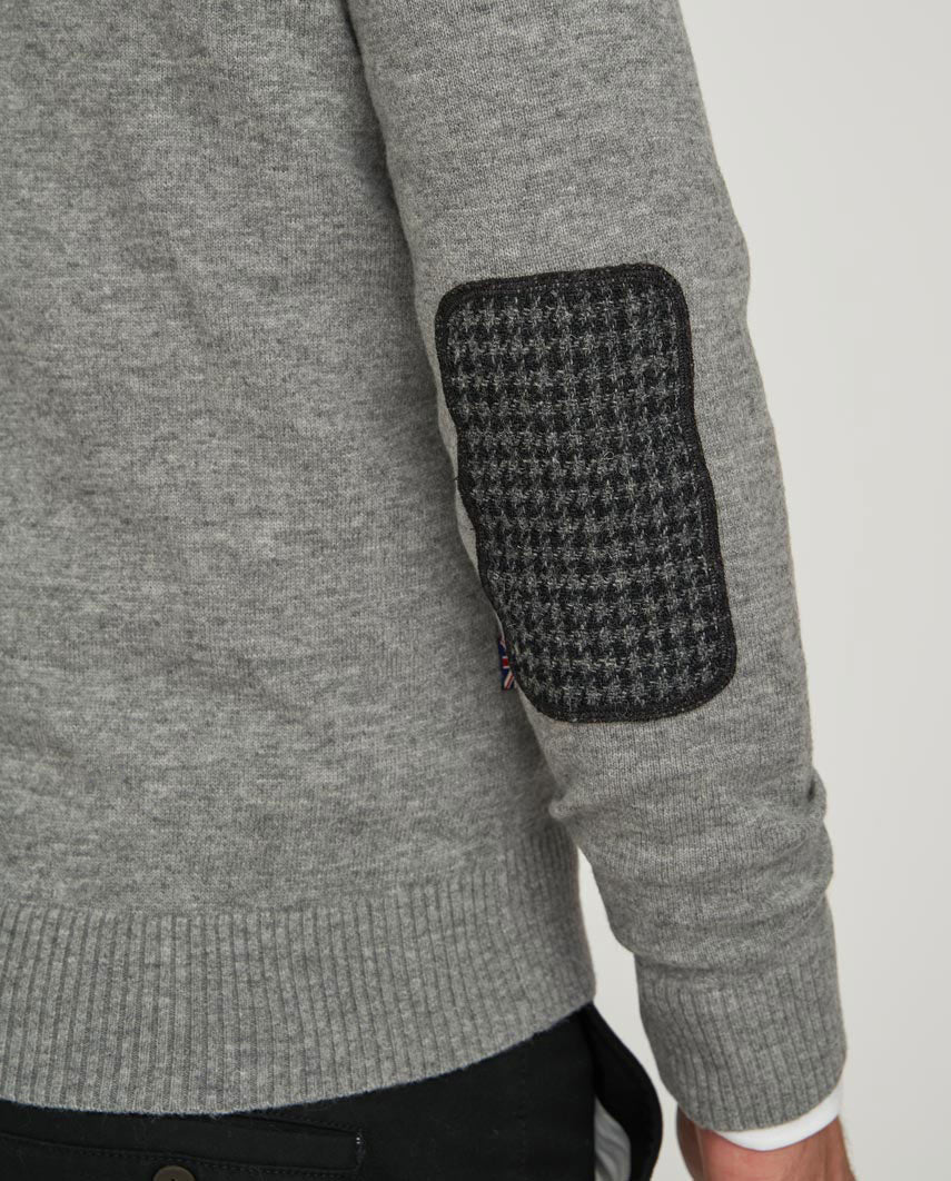 Merino-Lambswool Herrenpullover "Jordan" in cloud grey – mit Harris-Tweed-Details