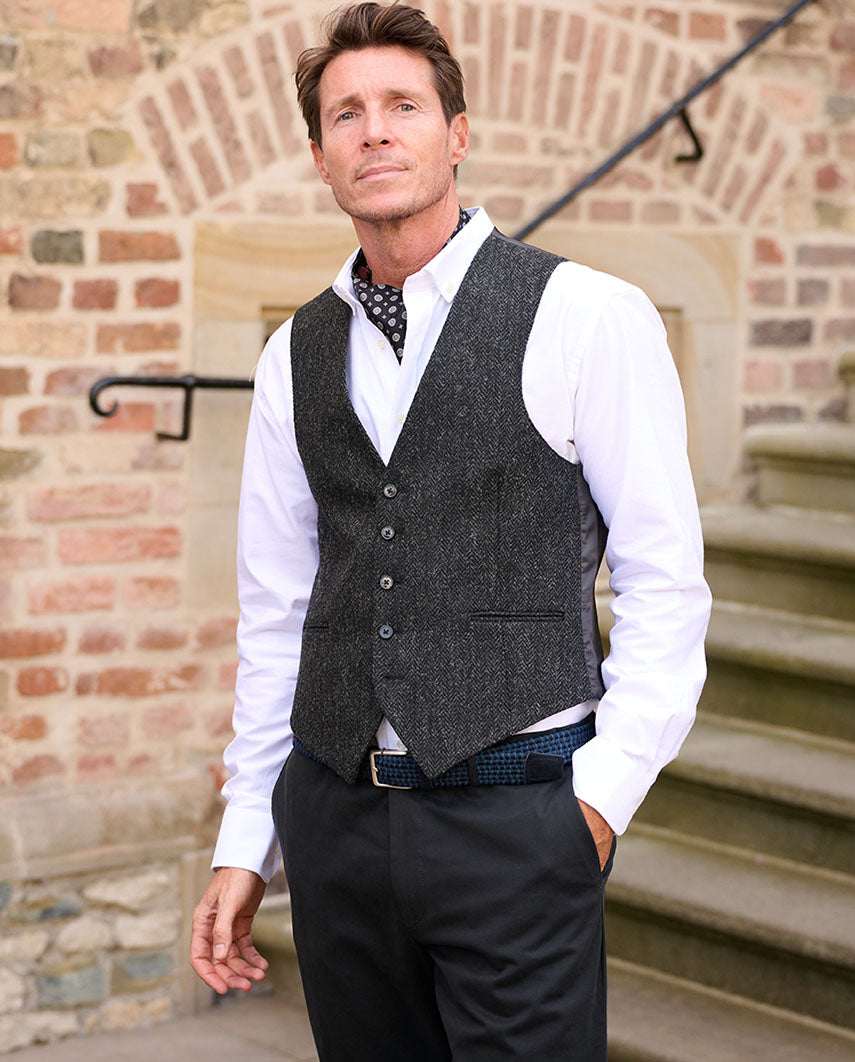 Harris Tweed waistcoat ''Tailor'' in charcoal