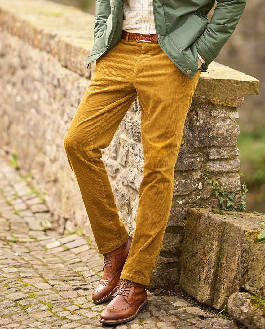 Herren Genua Cordhose ''Mr. Bradley'' in messing