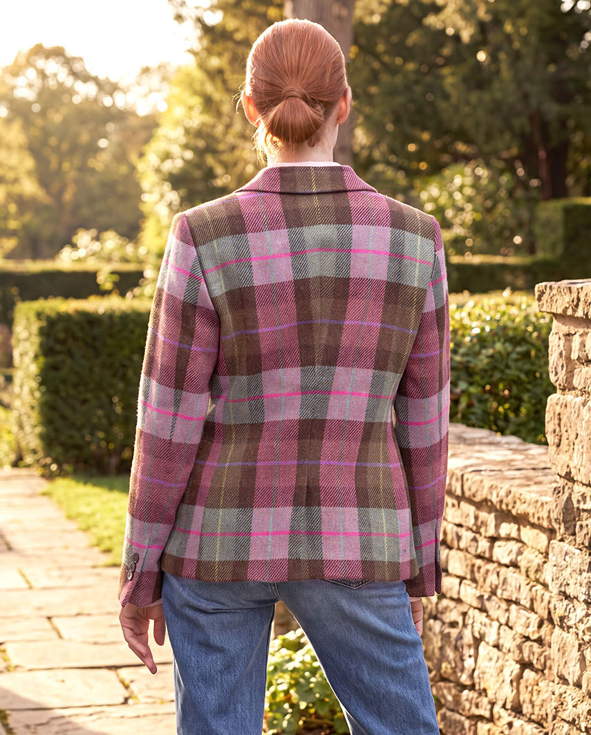 Harris Tweed Blazer "Ami" in Tartan Check