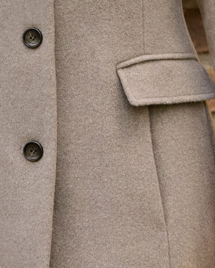 Damenmantel ''Paula'' aus Woll - Kaschmir - Qualität in taupe - Wellington of Bilmore