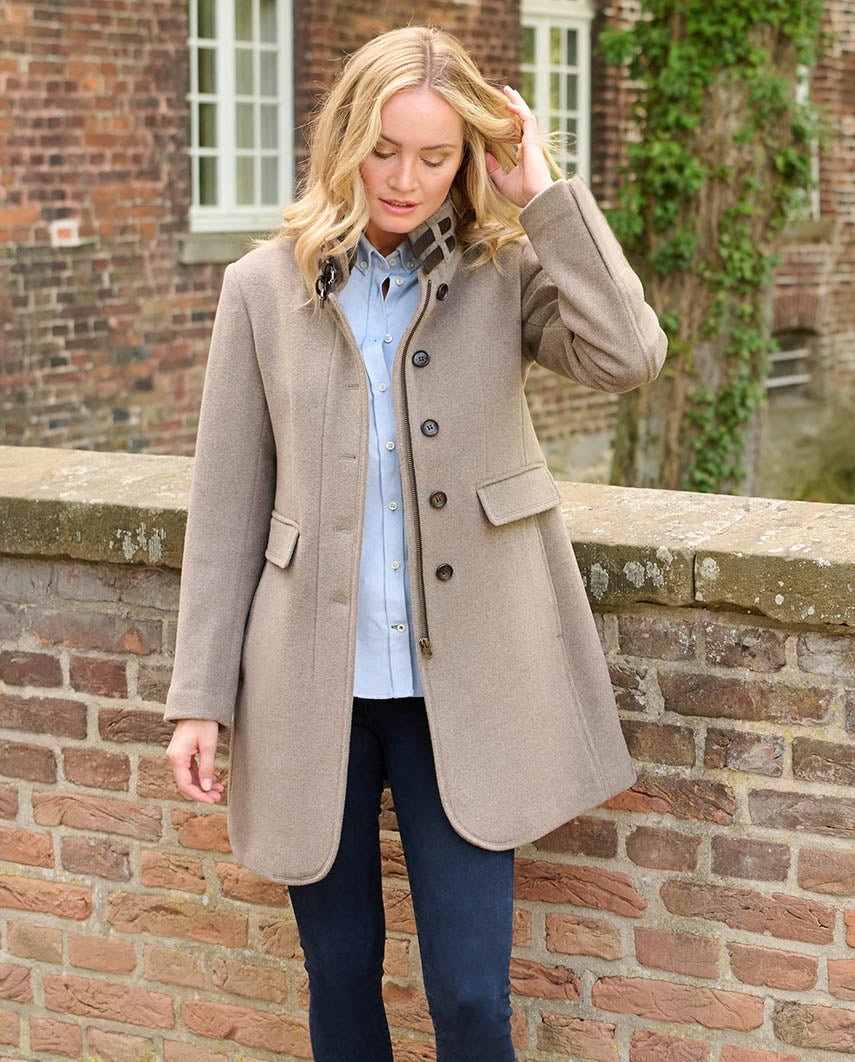 Damenmantel ''Paula'' aus Woll - Kaschmir - Qualität in taupe - Wellington of Bilmore