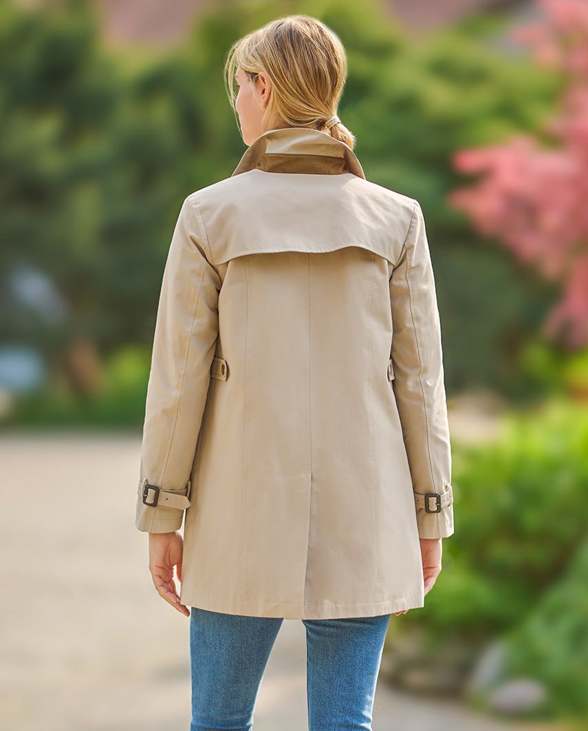Einreihiger Damen Trenchcoat Clarissa in beige - Wellington of Bilmore