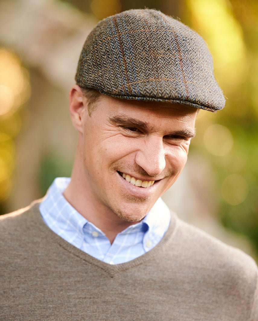 Harris Tweed Mütze "Henry Cap" in green - blue herringbone - Wellington of Bilmore