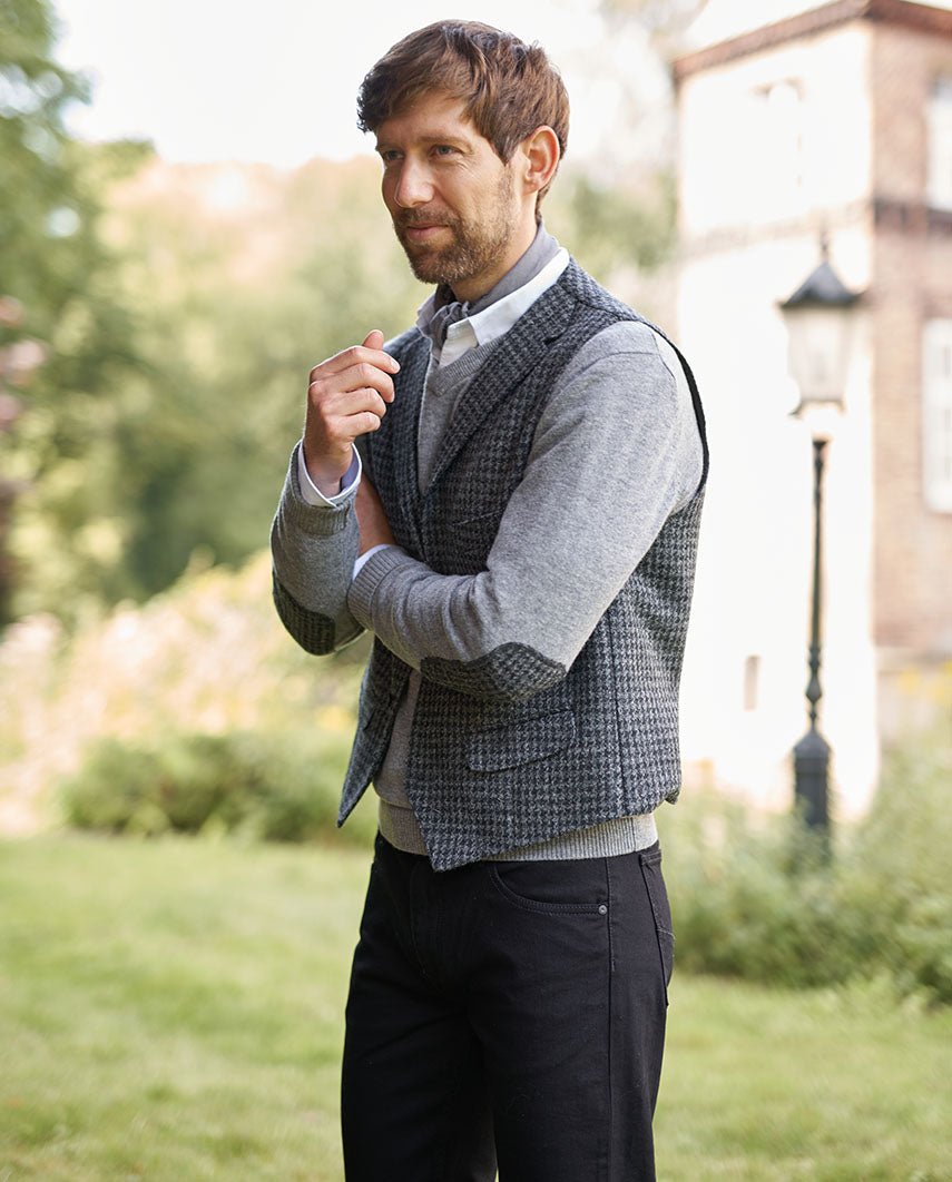 Harris Tweed Weste ''Wales'' in black houndstooth - Wellington of Bilmore