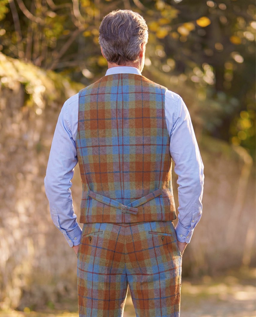 Harris Tweed Weste "Wales" in Gold Tartan - Wellington of Bilmore
