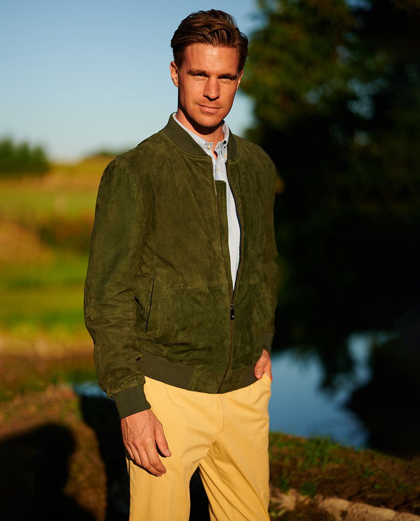 Herren Leder Blouson ''Bomber'' aus Ziegenvelours in grün - Wellington of Bilmore