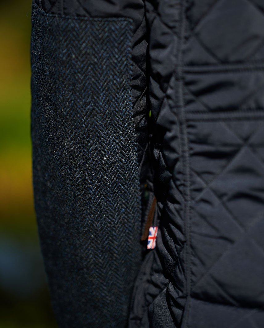 Herren Steppjacke ''Boston'' in navy mit Harris Tweed Applikationen - Wellington of Bilmore