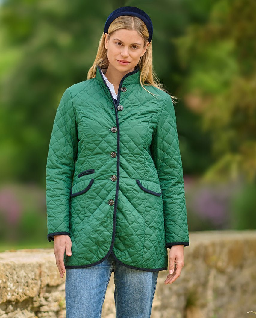 leichter Steppmantel ''Grace'' in racing green - Wellington of Bilmore