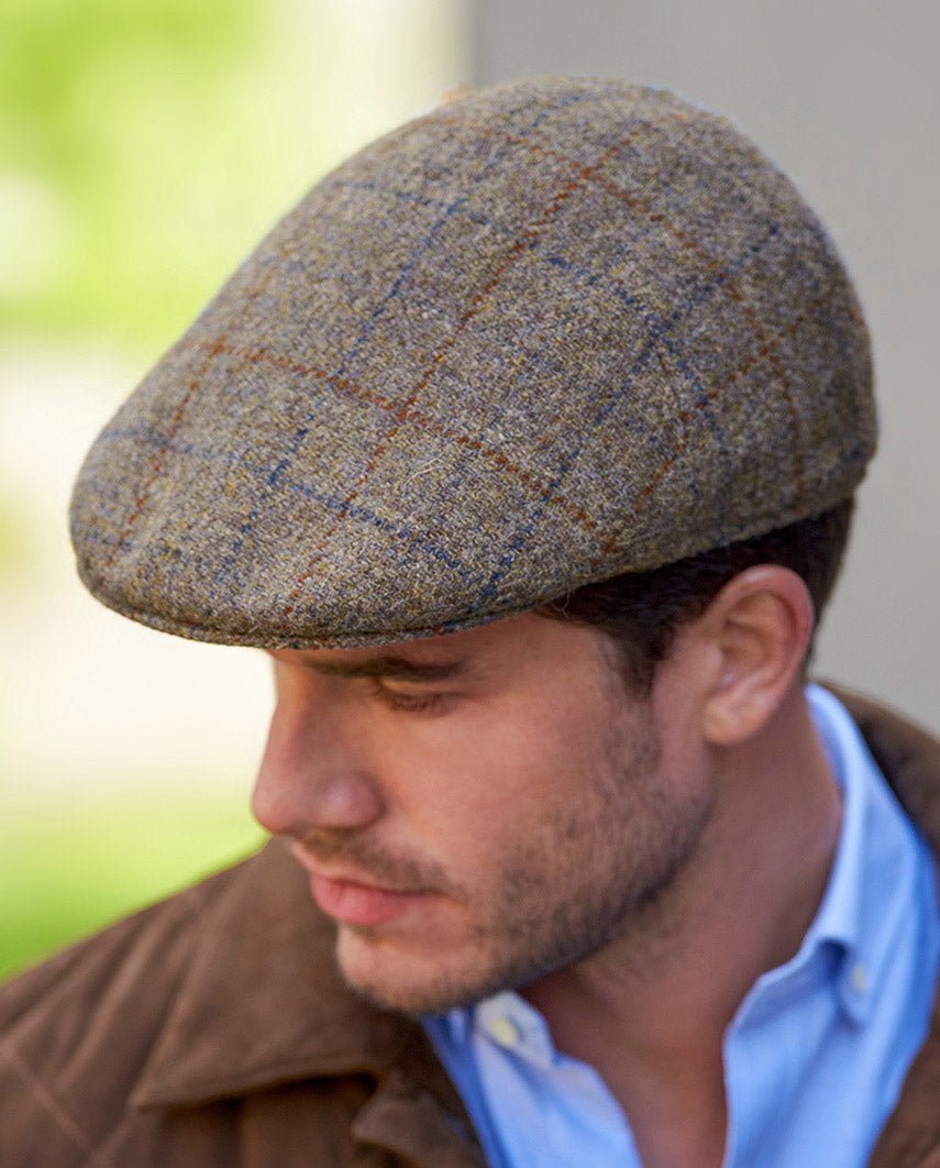Schiebermütze "Henry Cap" aus original Harris Tweed in "Walnut Check" - Wellington of Bilmore