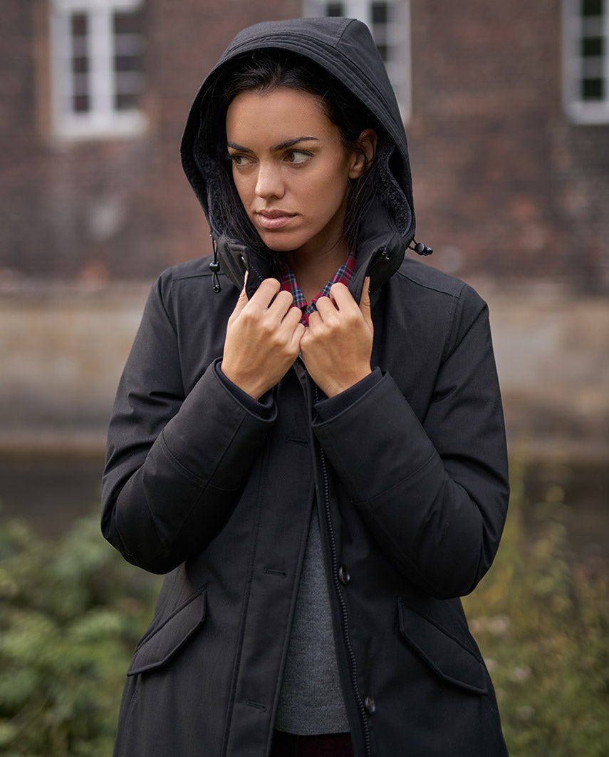 Bonny - wind- &amp; weatherproof down parka in black