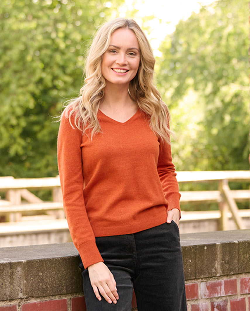 Merino sweater ''Mary'' with V-neck in burned orange