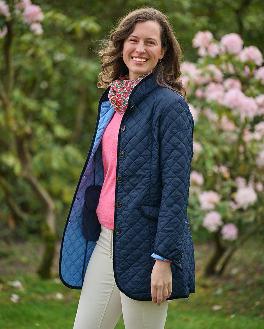 light quilted coat ''Grace'' in navy