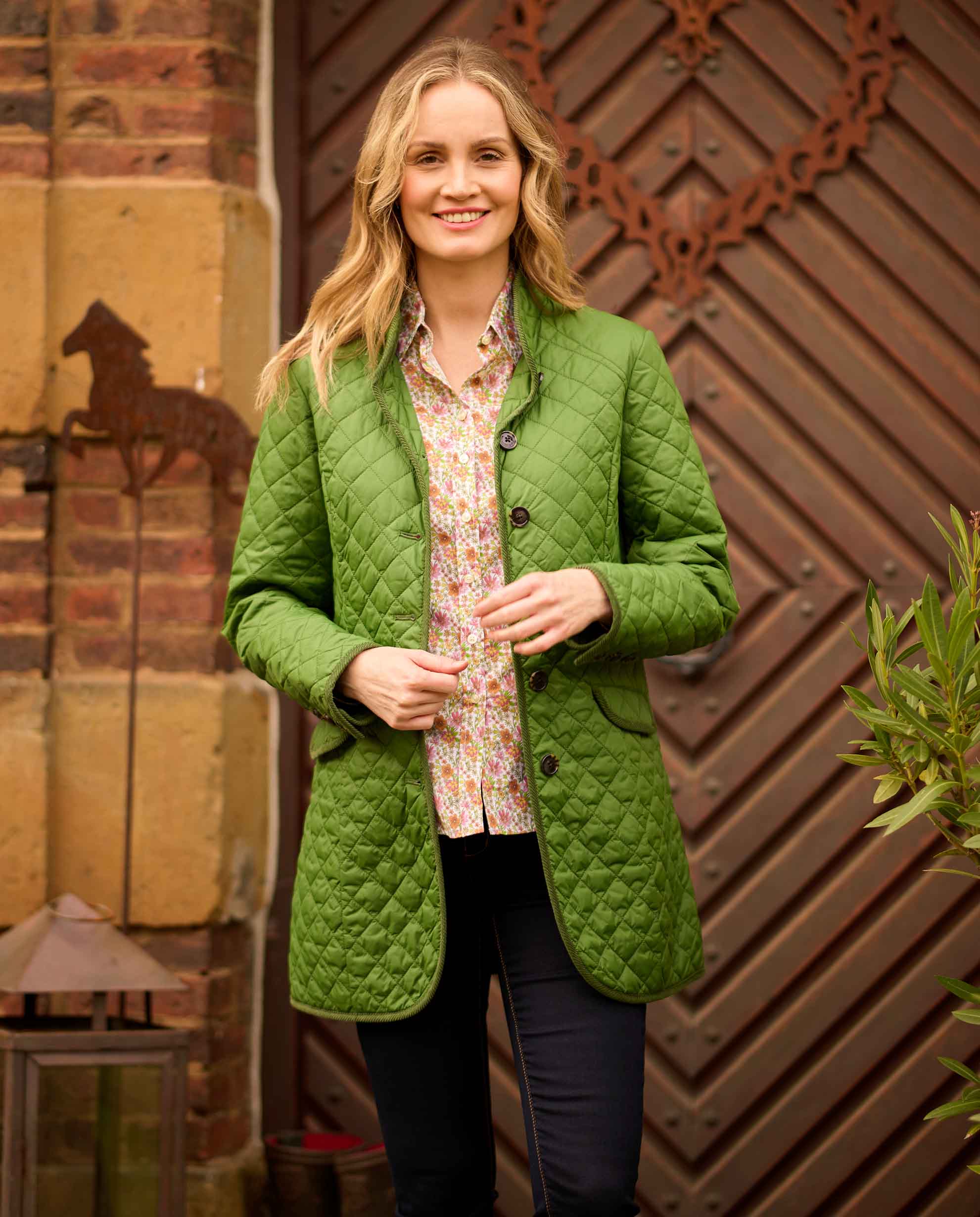 light quilted coat ''Grace'' in fresh green