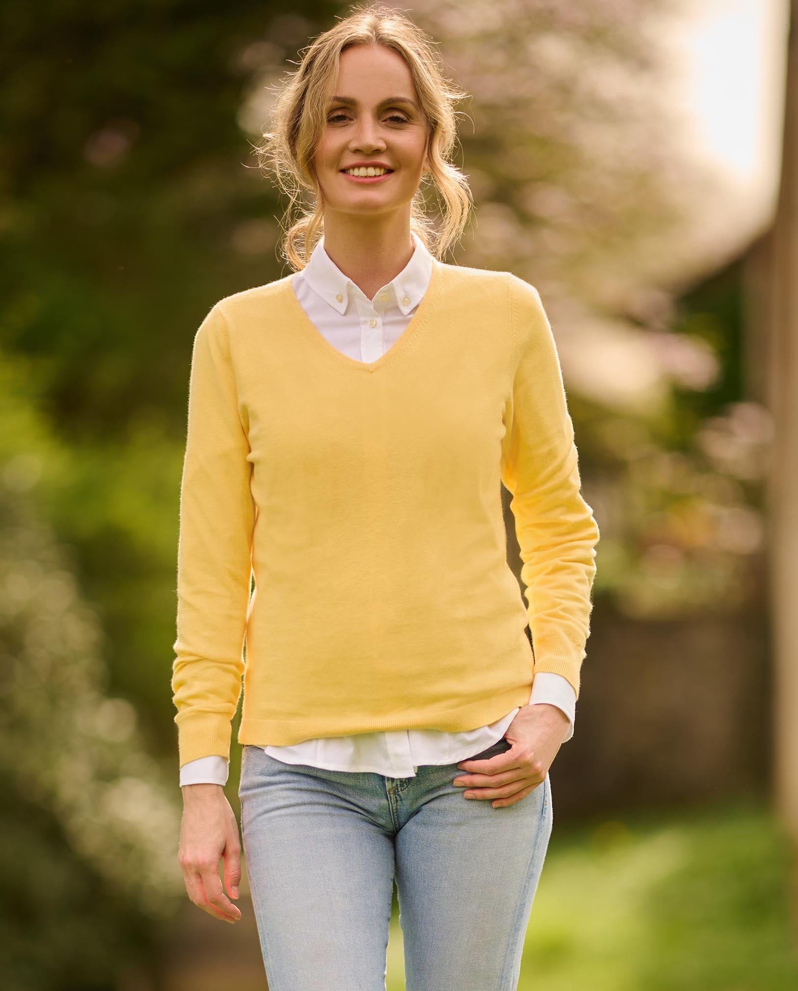 Damen Strickpullover ”Jane” mit V-Ausschnitt in gelb