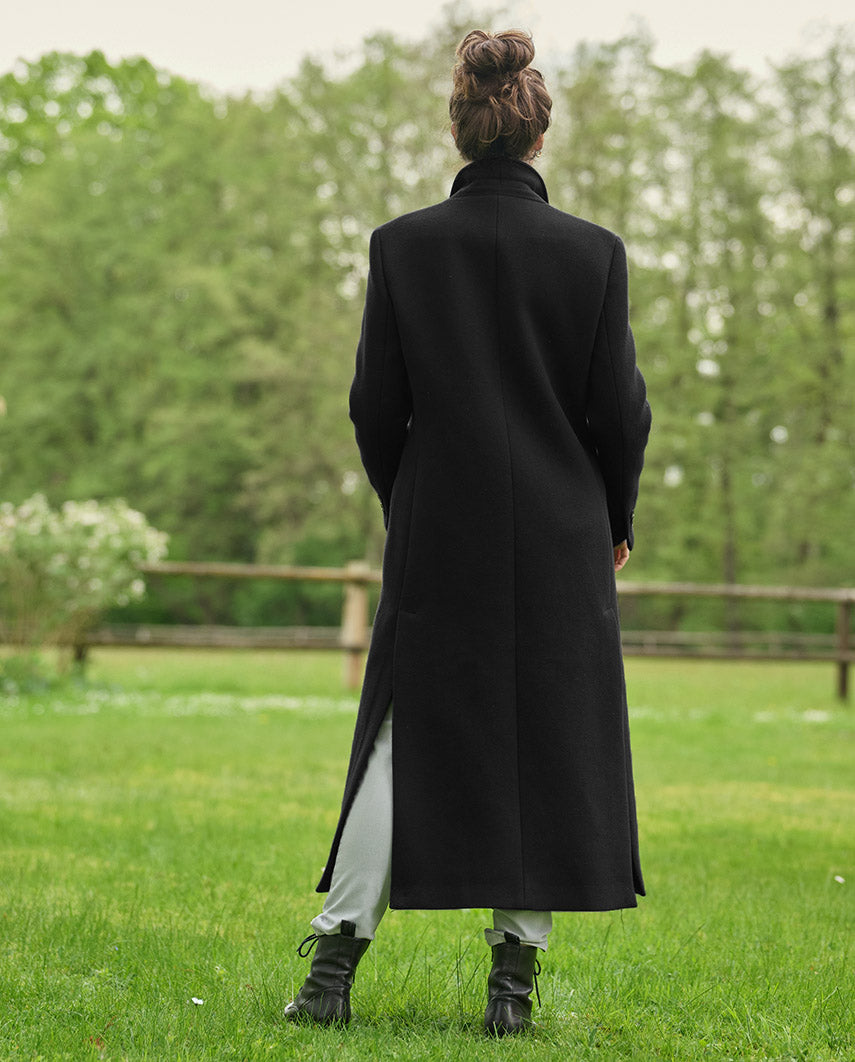 Coat ”Dorry” made of finest wool-cashmere quality in black