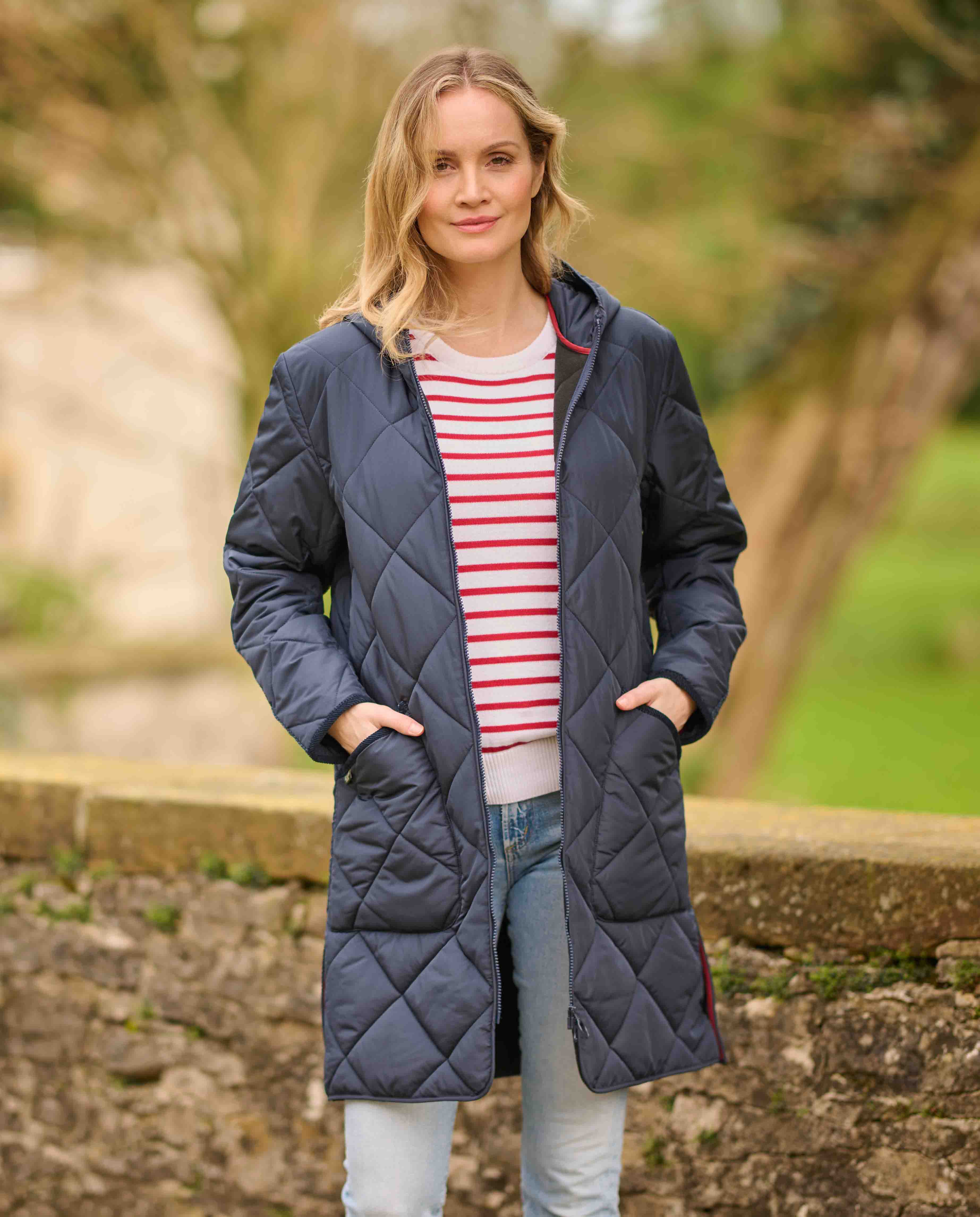 blue quilted coat "Perth" in sporty diamond quilting