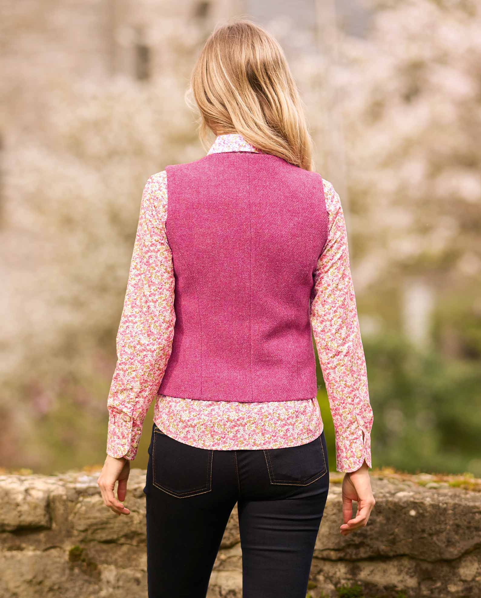 Harris Tweed waistcoat ''Lea'' in pink