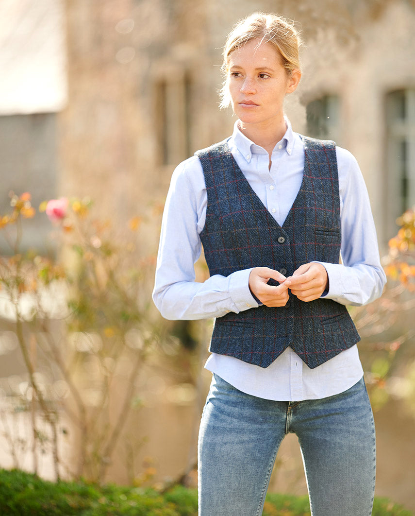 Lea - Harris Tweed waistcoat in Scottish blue