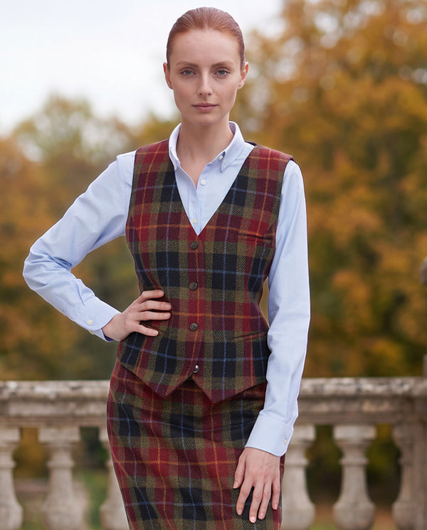 Lea - Harris Tweed Vest in "Check of Island"
