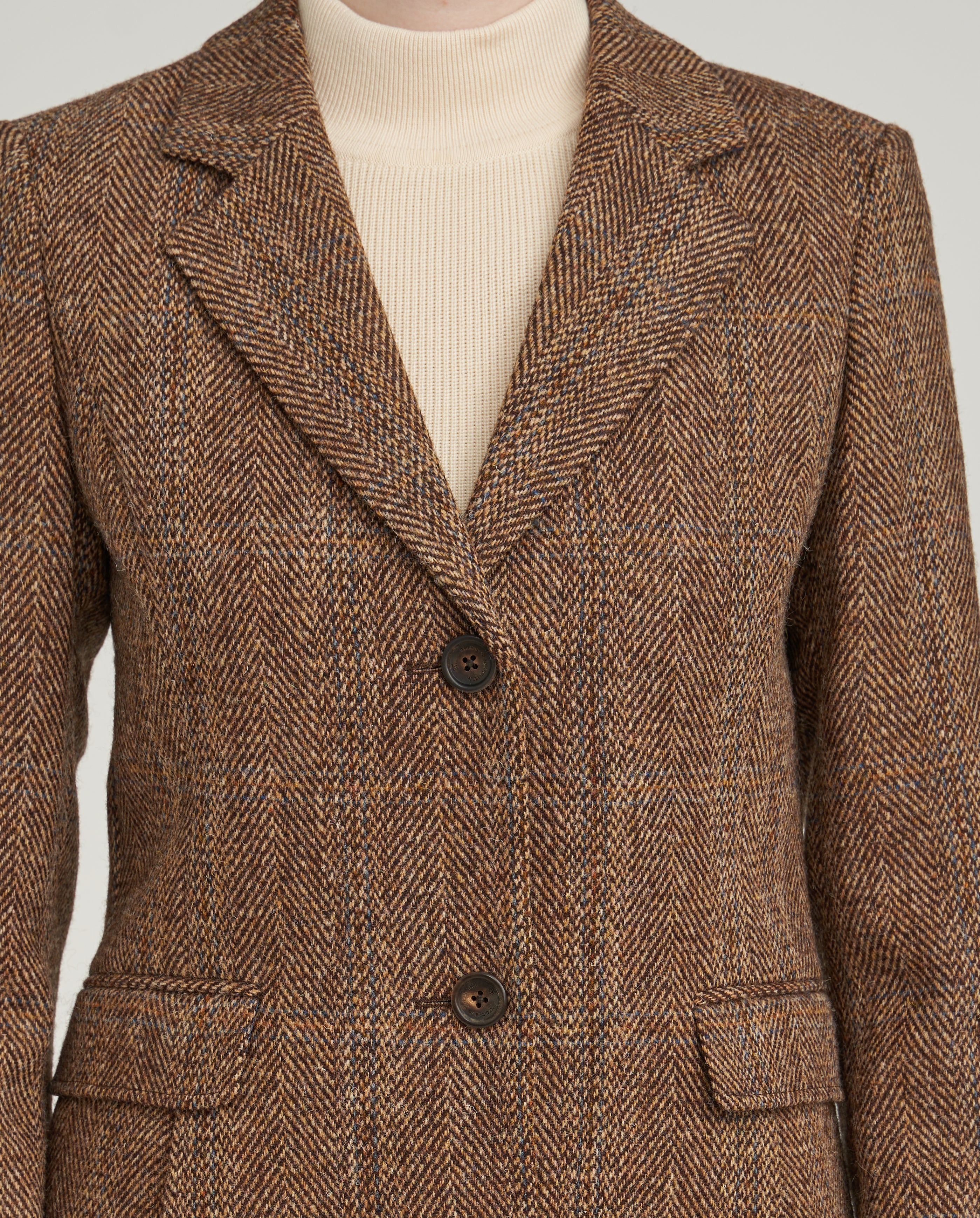Harris Tweed Damenmantel '' Emilia'' in Herringbone Check