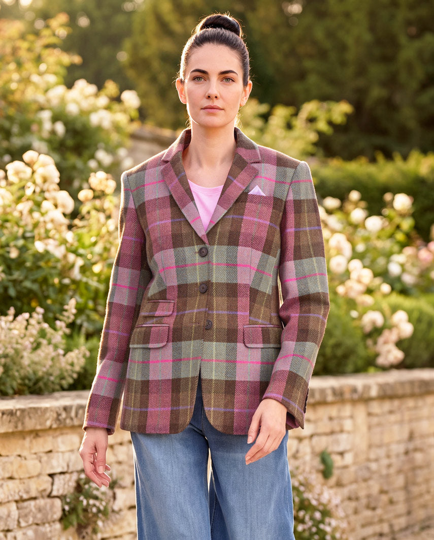 Harris Tweed Blazer ''Carola'' in Tartan Check