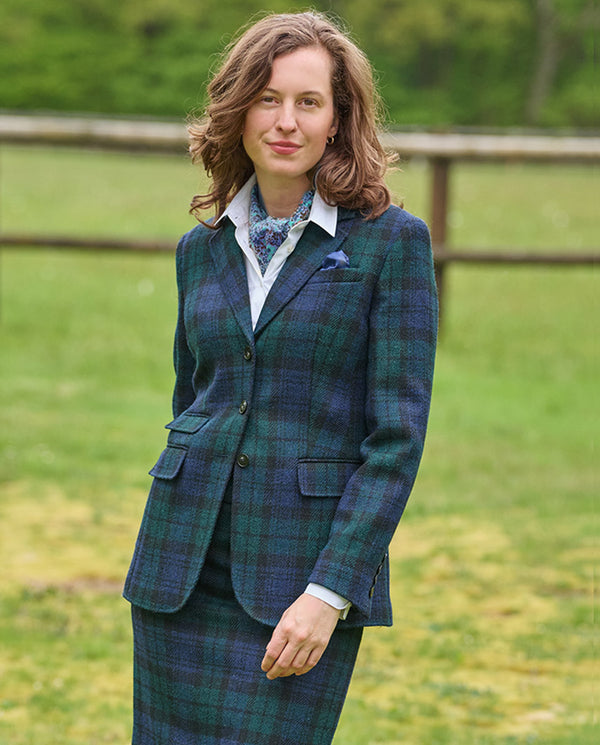Harris Tweed blazer "Carola" in Black Watch