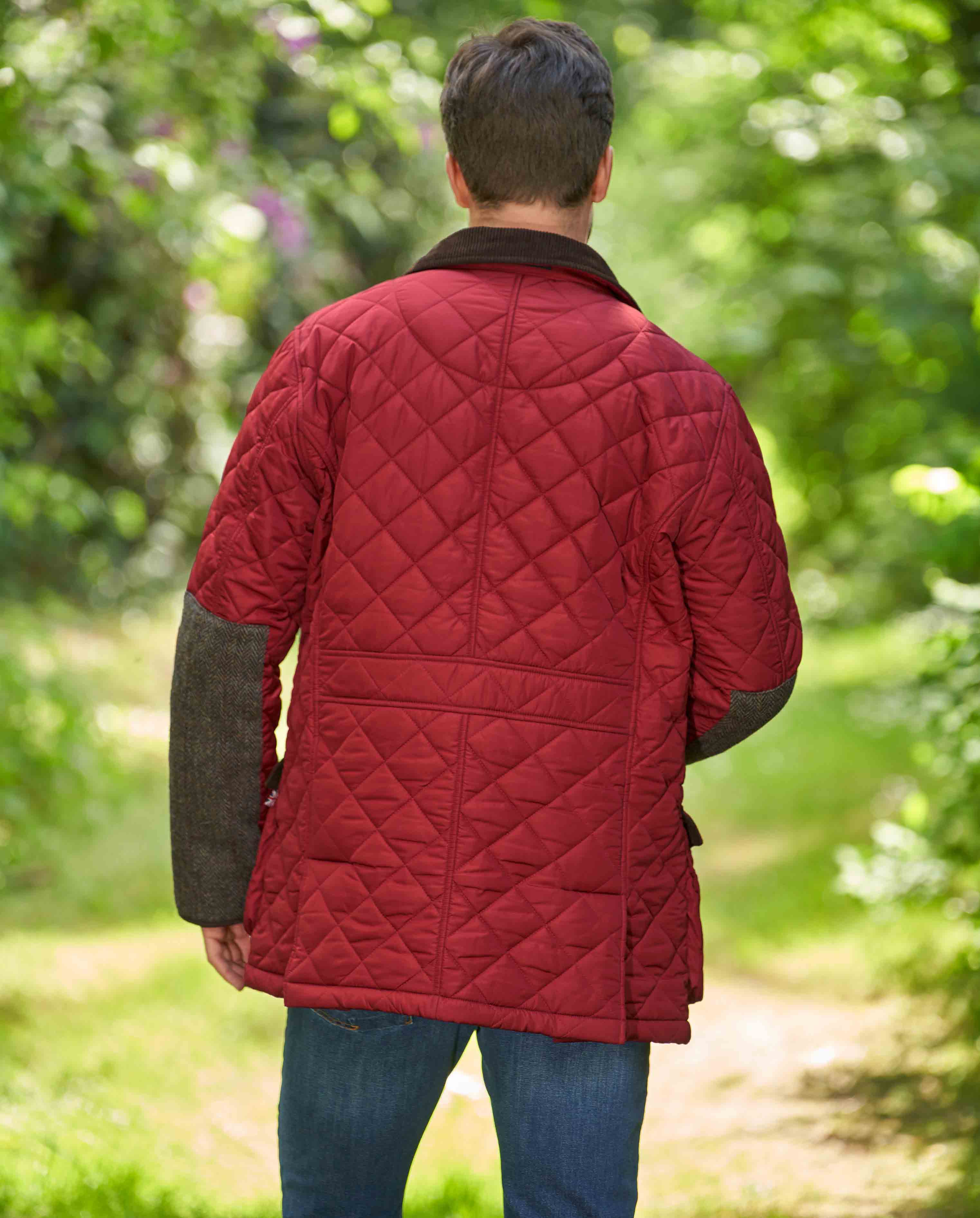 Herren Steppjacke ''Boston'' in red Dahlia mit Harris Tweed Applikationen