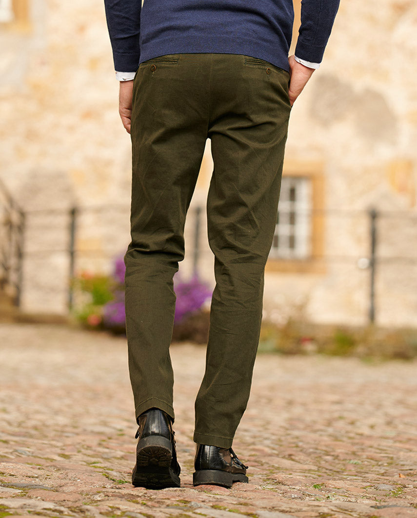 Feine Chino Hose ''Mr. Jones'' in oliv