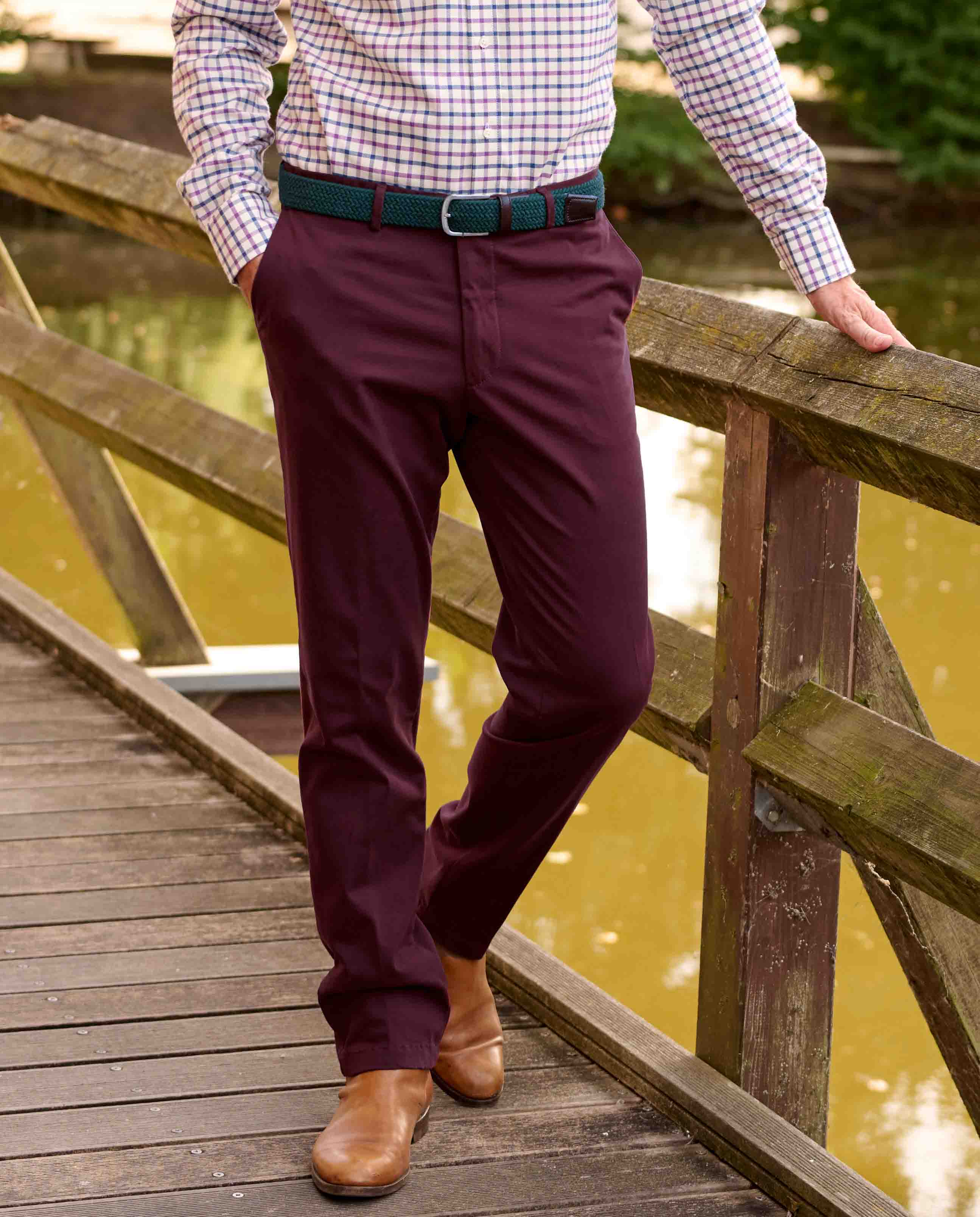 Herren-Winter-Chino ‘Mr. Jones’ in Merlot – Premium Pima-Cotton