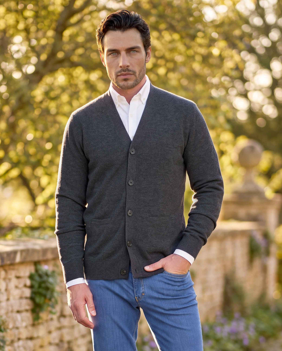 Herren Merino-Strickjacke "The Cardigan" in charcoal