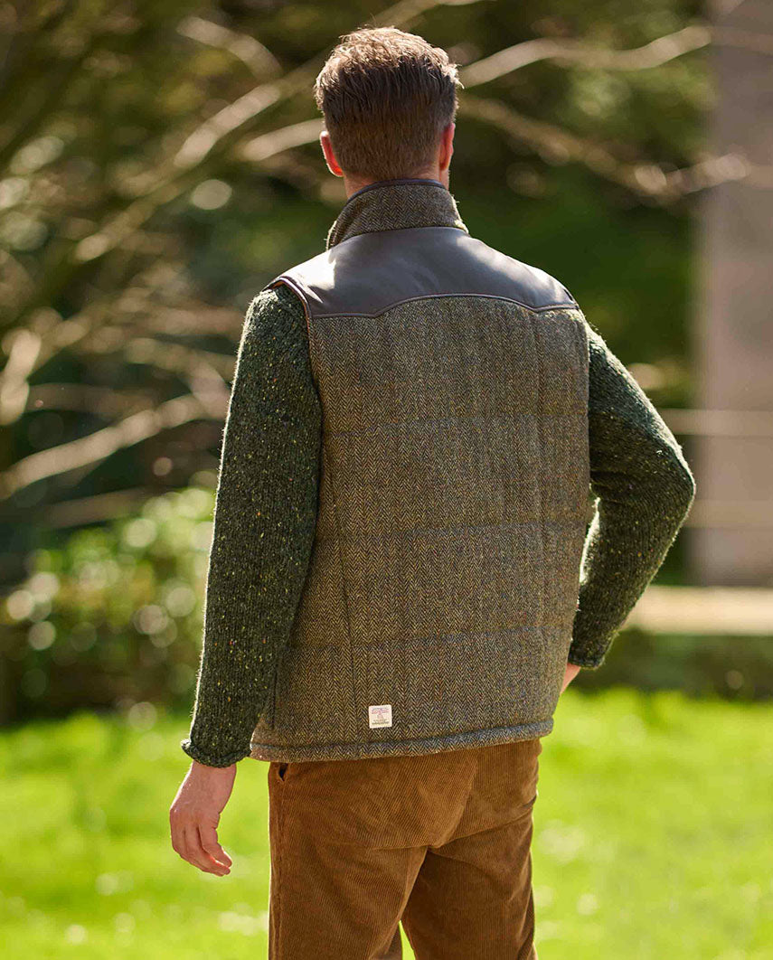 Gesteppte Harris Tweed Weste "Levi" mit Leder Applikationen