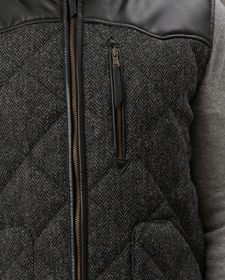 Harris Tweed Steppweste Herren – Levi Vest in Anthra Herringbone