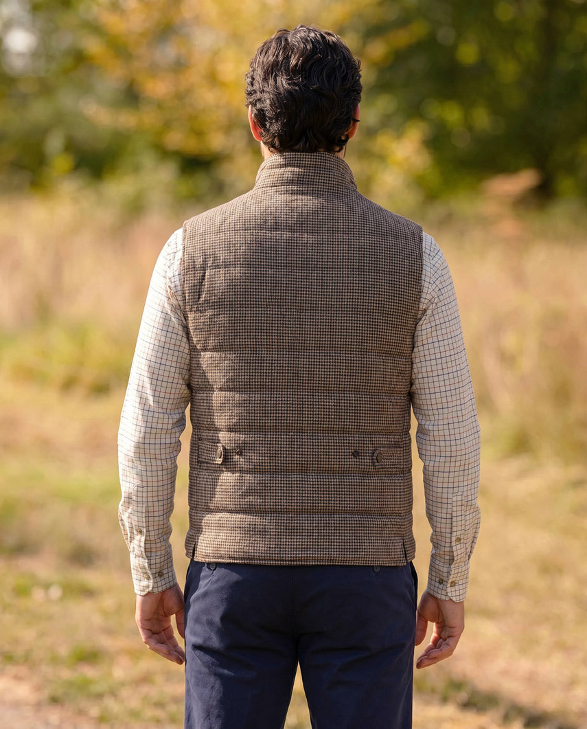 Herren Steppweste ,,Miltown Vest'' im braunen Hahnentritt