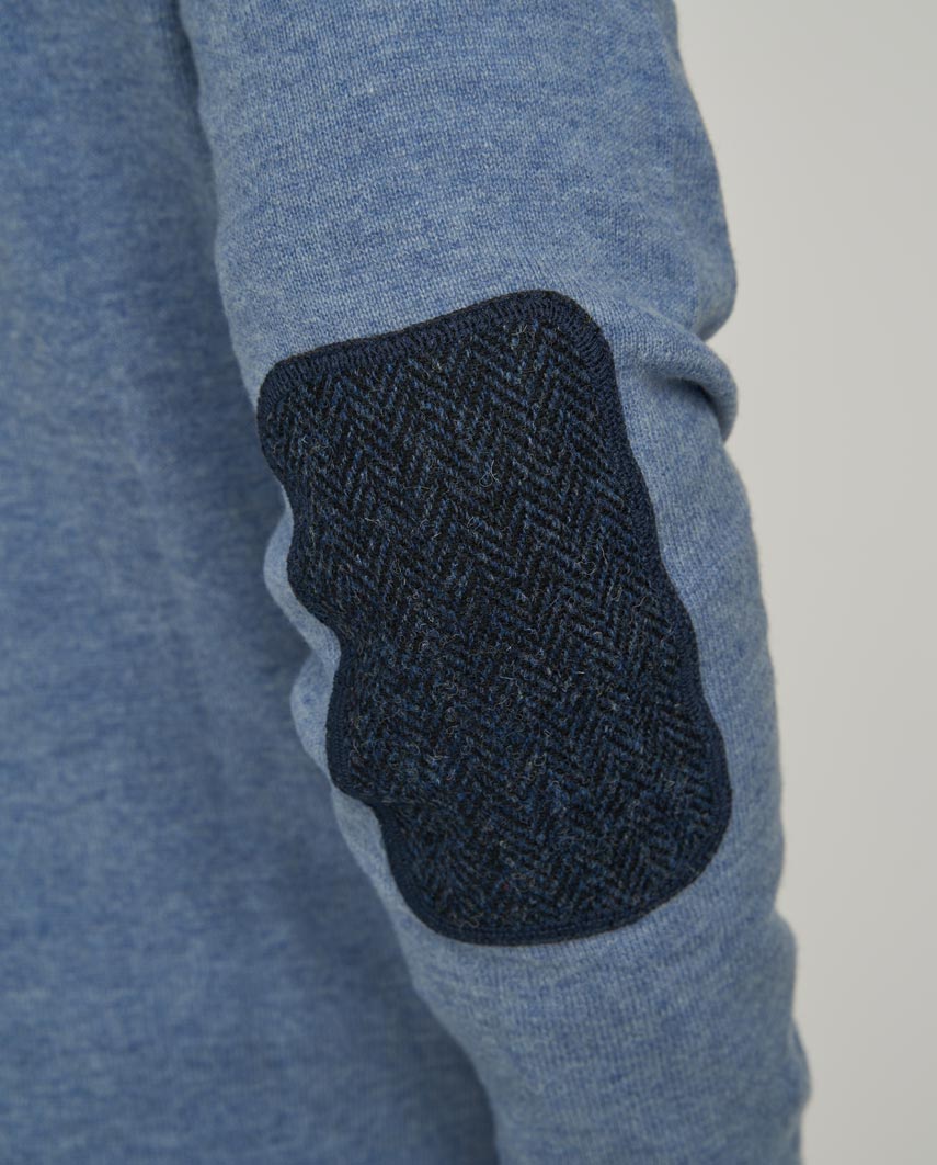 Merino-Lambswool Herrenpullover „Jordan“ in blue – mit Harris-Tweed-Details