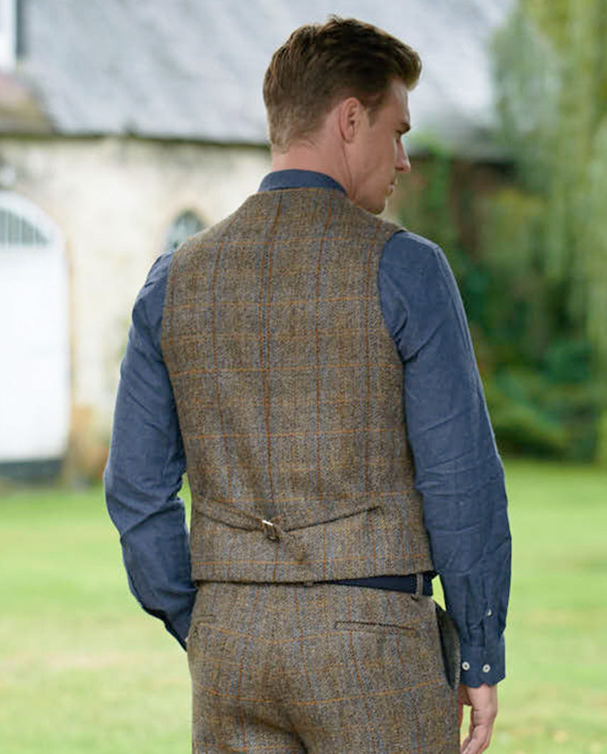 Harris Tweed Weste "Wales" in green blue Herringbone