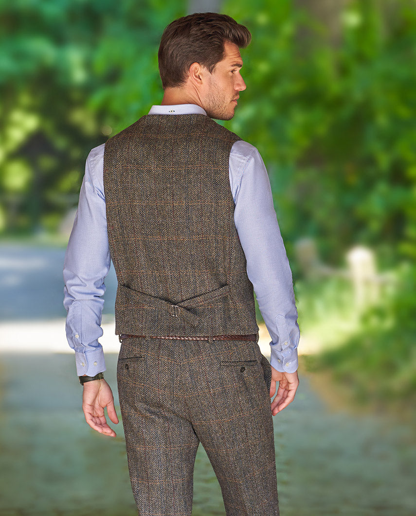 Harris Tweed Weste ''Wales'' in highland green herringbone