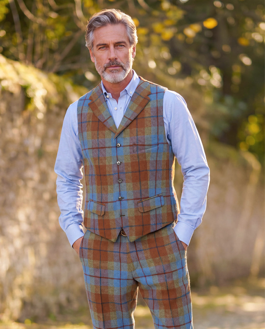 Harris Tweed Weste "Wales" in Gold Tartan
