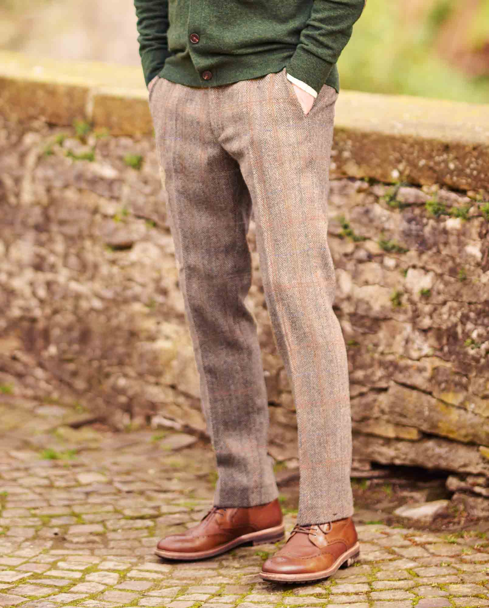 Harris Tweed Hose ”Mr. Miller ” in sand herringbone