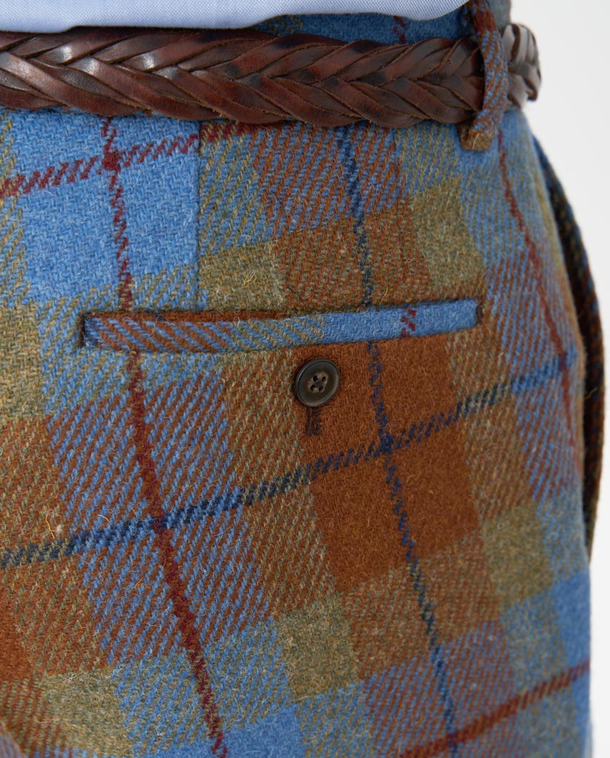 Harris Tweed Hose ''Mr. Miller " in Gold Tartan