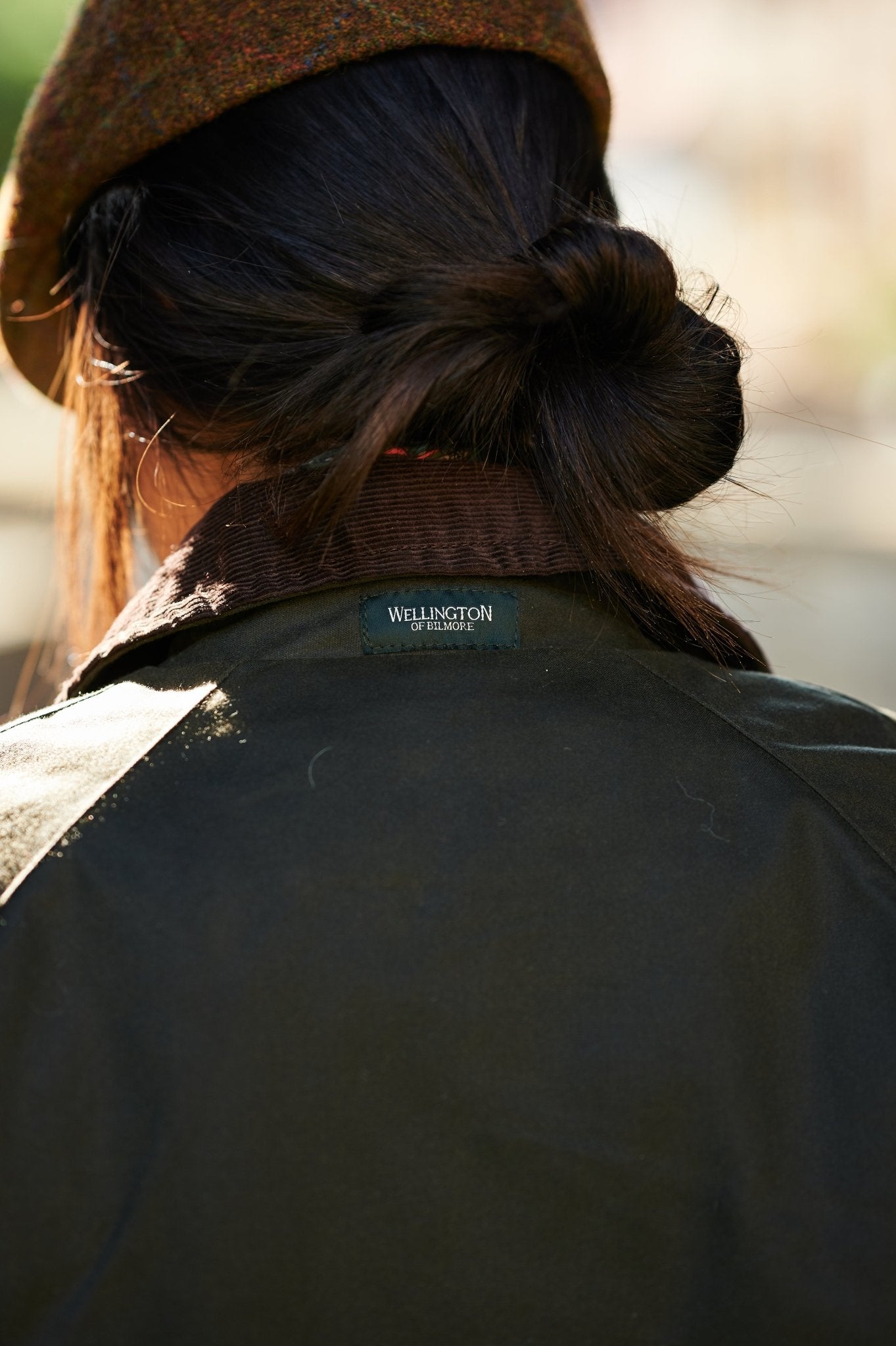 Authentische Damen Wachsjacke ''Queensberg'' in oliv - Wellington of Bilmore