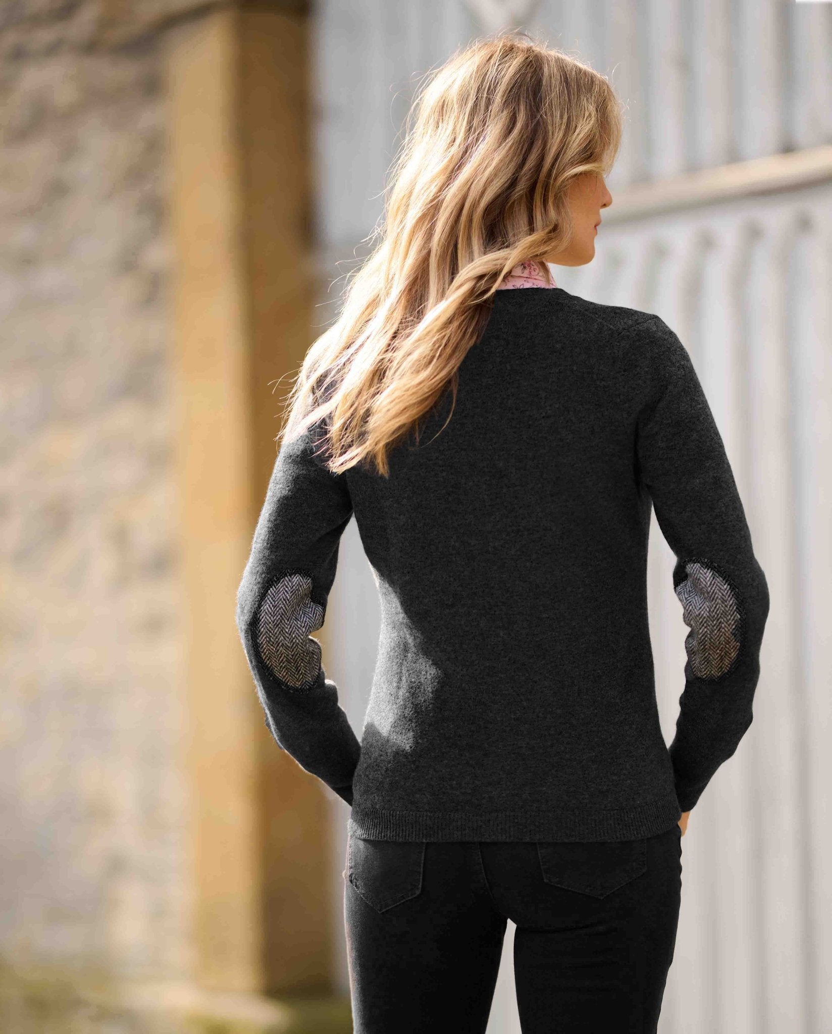 Damen Cardigan ''Mara'' in charcoal - Wellington of Bilmore