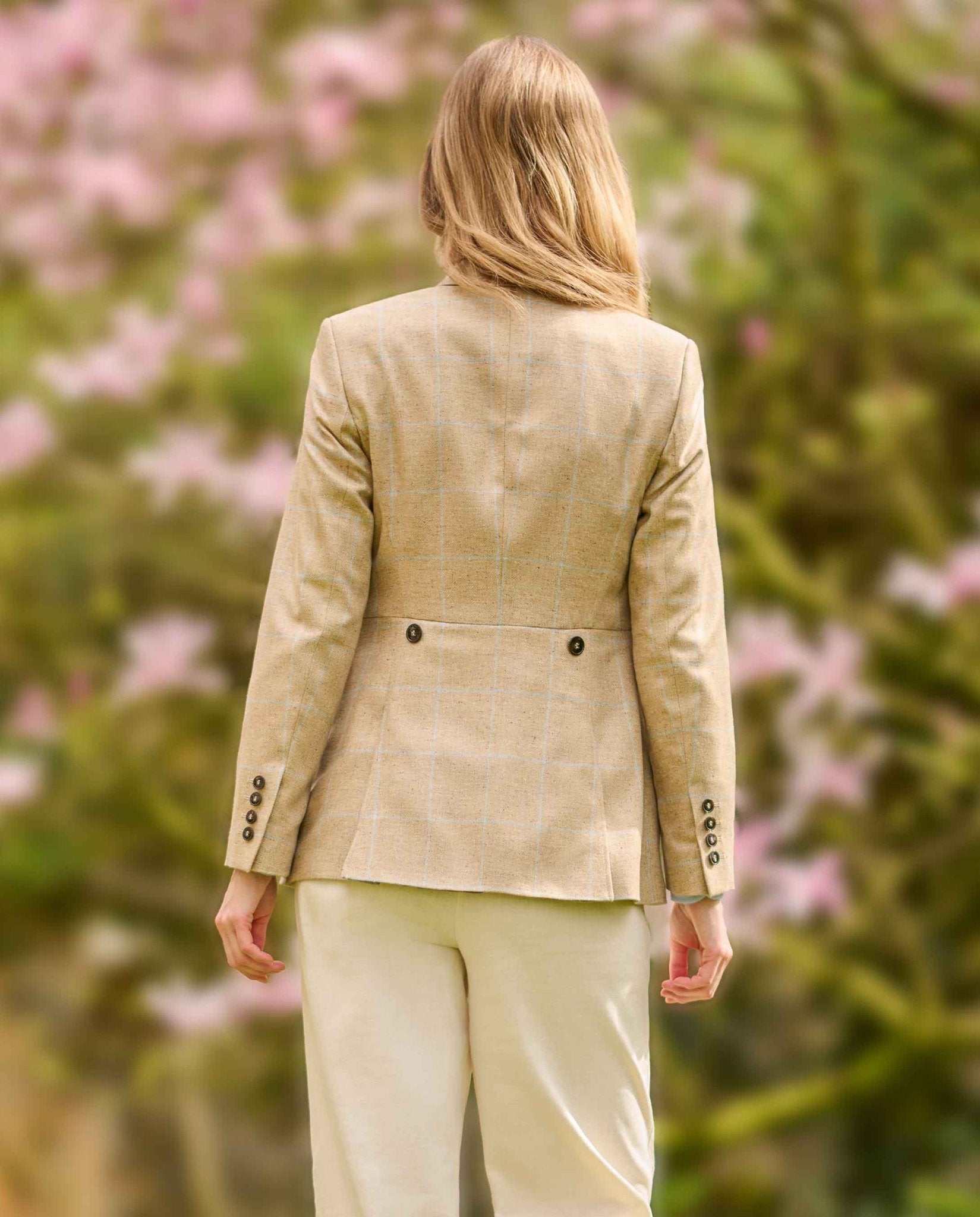 Damen Seidenblazer ''Carola'' im beige check - Wellington of Bilmore