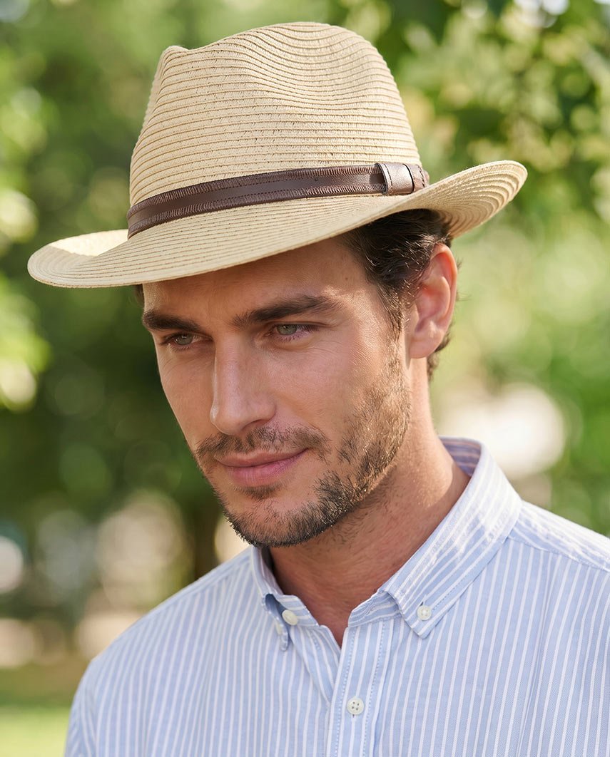 Eleganter,,Jim's Travel Hat'' aus Papierstroh in beige - Wellington of Bilmore